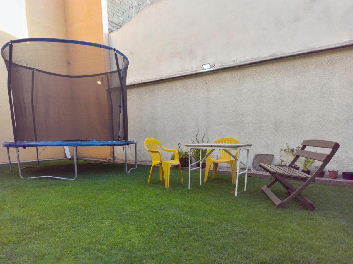 Quarto em Acomodações Particulares Bedroom At 5 Min Airport T1 & T2 Cidade do México